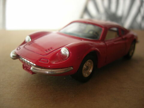 Ferrari Dino 1/43  Tomica Dandy 30 Gargenville (78)