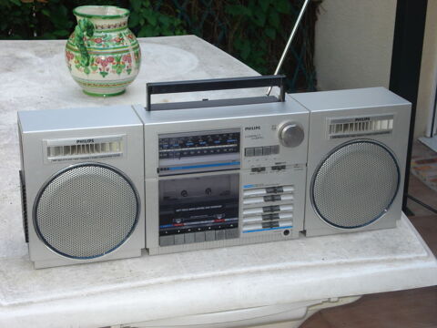 Poste Radio cassette GhettoBlaster PHILIPS D8438 60 Fontenay-le-Fleury (78)