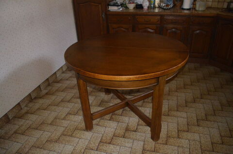 table ronde 70 Pontch�teau (44)