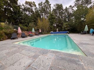  Villa � vendre 5 pi�ces 140 m�
