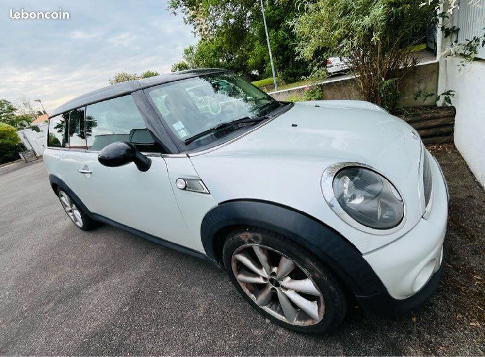 Clubman D 90 ch One Pack Chili 2011 occasion 85230 Saint-Gervais