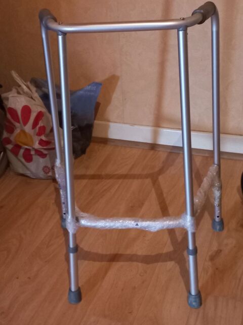 Dambulateur fixe rglable 35 Penne-d'Agenais (47)