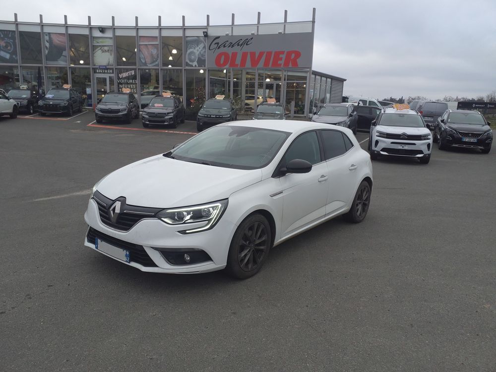 Megane IV M&eacute;gane IV Berline TCe 140 FAP Limited 2018 occasion 42170 Saint-Just-Saint-Rambert