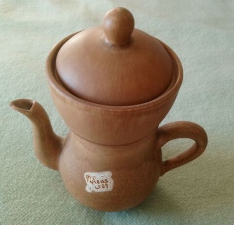 Cafetière Théière en grès marron 24 La Courneuve (93)