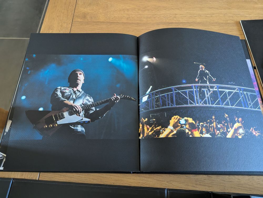 Coffret U2 360 at the rose bowl DVD et blu-ray