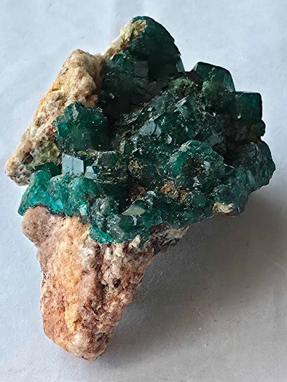 Min&eacute;ral de Collection : Dioptase Brute sur Matrice-Katanga (46g) 