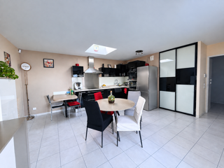 Appartement 3 pièces 78 m² · à Rillieux-la-Pape · 78 m² · 271 000 €