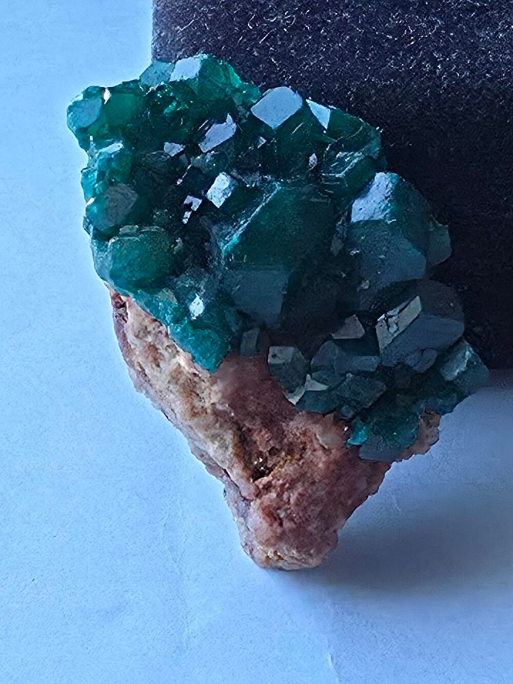 Splendide Dioptase sur Matrice-Katanga, RDC-12g 