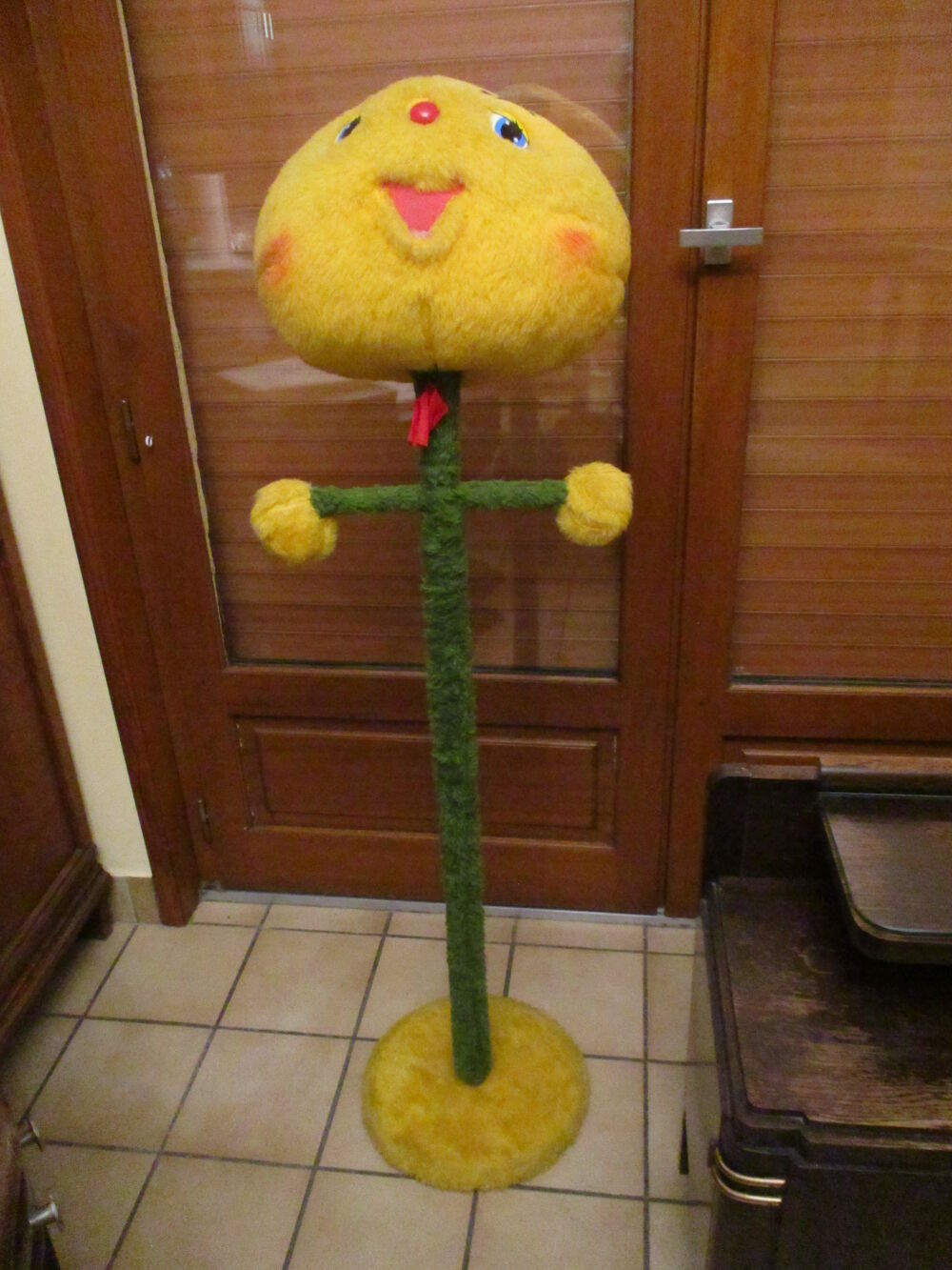 Porte manteau enfant en bon &eacute;tat dit "popol" vintage Mobilier enfants