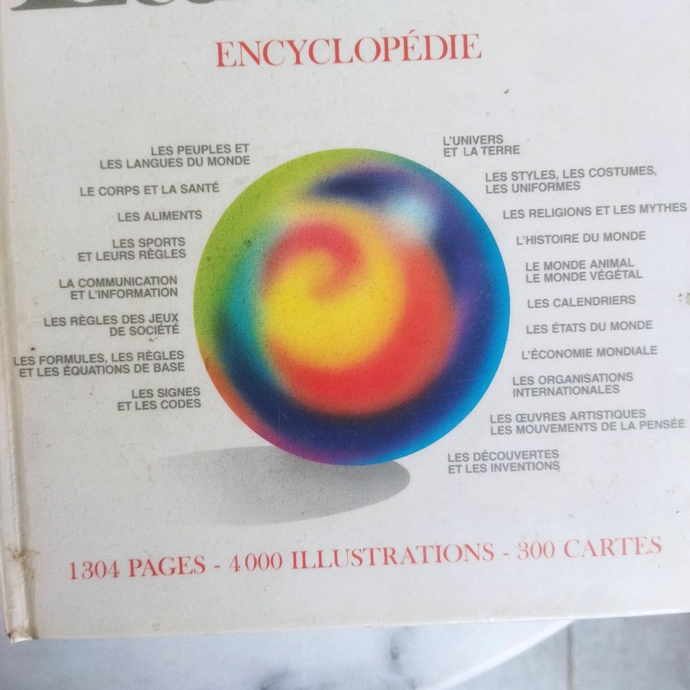 Dictionnaire Larousse 1300 grandes pages Bricolage