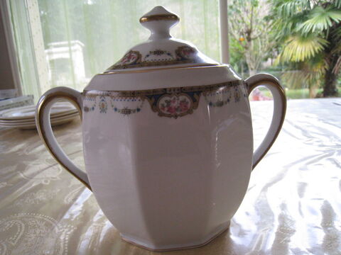 Sucrier 1952 Raynaud. A Limoges France 19 Vinay (38)