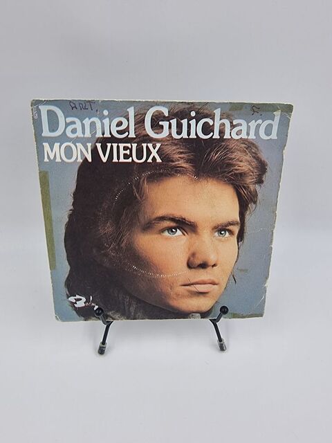 Vinyle 45 tours Daniel Guichard : Mon Vieux avec fourreau 2 Vulbens (74)
