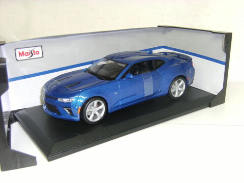 Chevrolet camaro 2016 bleue au 1/18 44 Pont-Sainte-Marie (10)