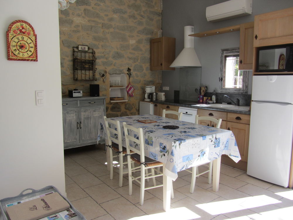   Gite de vacances Luberon ? Ménerbes ? Provence  Provence-Alpes-Côte d'Azur, Ménerbes (84560)