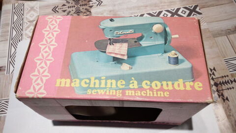 Machine à Coudre jouet Macousette 24 Bron (69)