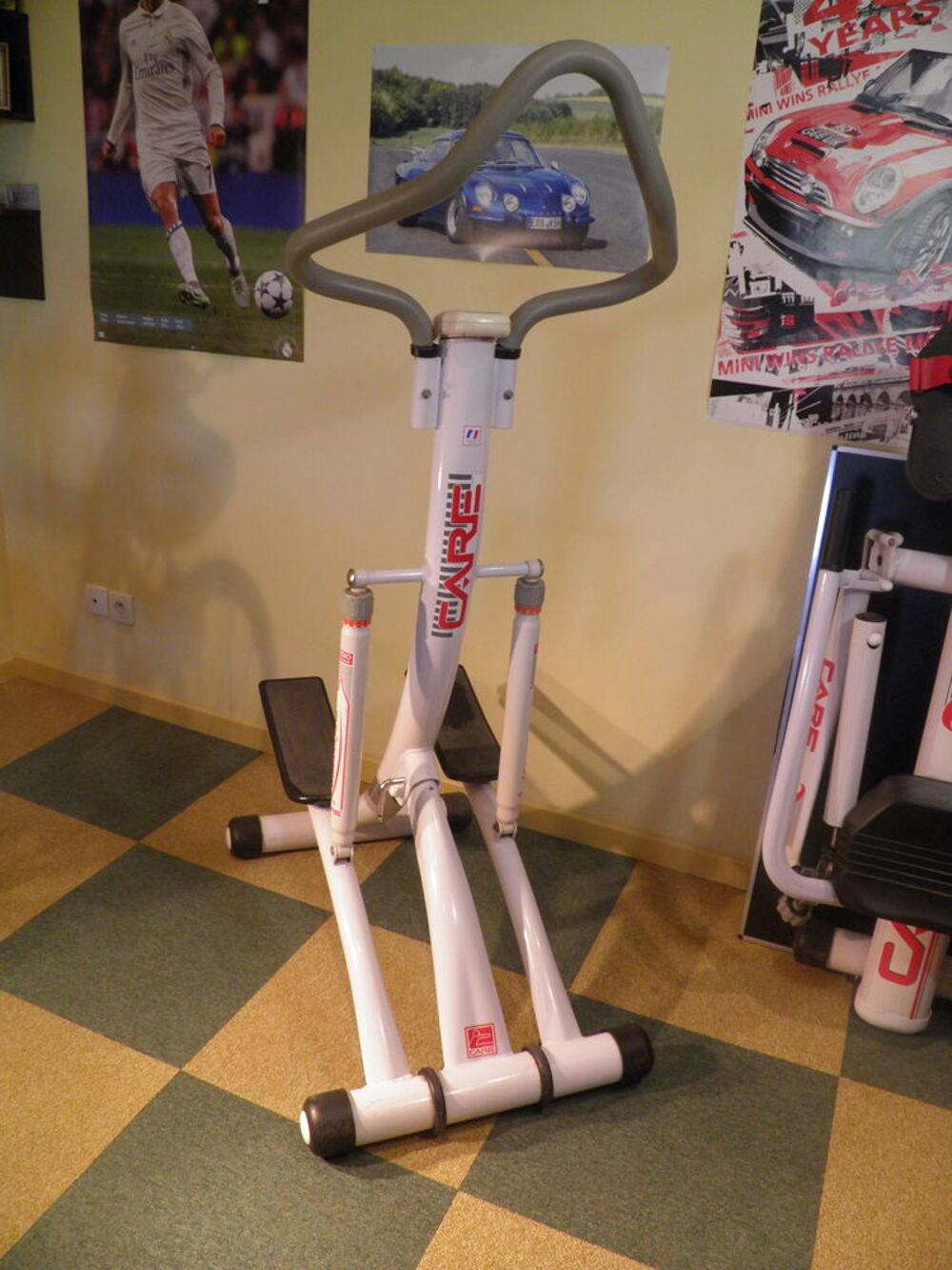 Mat&eacute;riel de sport (personnel) d'occasion Sports