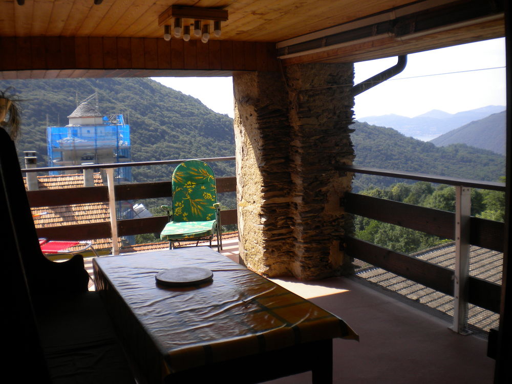 Vente Maison A 10 minutes du lac majeur, dans le parc de Valgrande Caprezzo, verbano-cusio-ossola, italie (Italie)