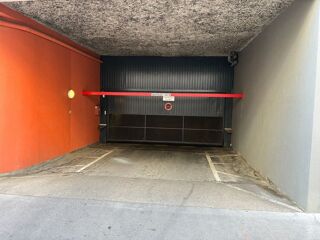  Parking / Garage à vendre 13 m² Lyon