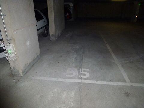  Parking / Garage  louer 12 m