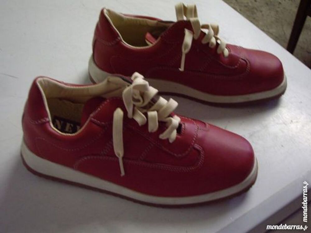 Sneakers Bordeaux pointure 39 Chaussures