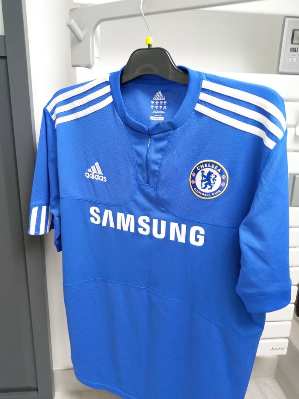 Maillot Adidas Chelsea (2009/2010)
Vêtements