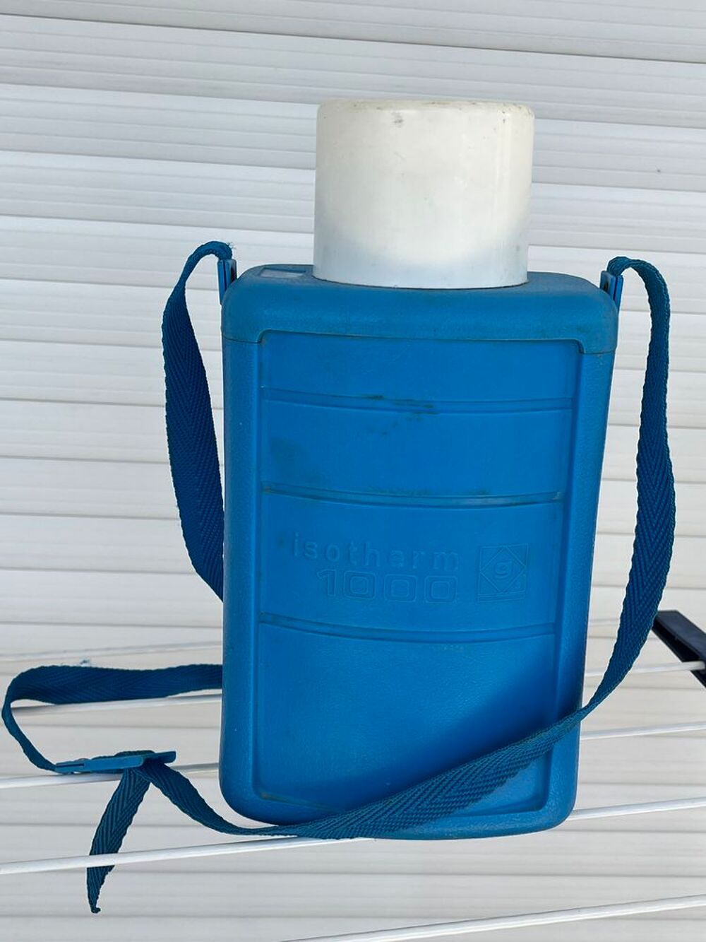 Gourde isotherme camping gaz 1 litre. Sports
