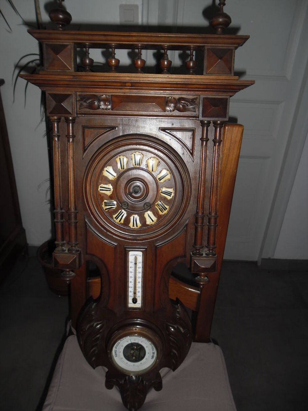 Pendule barom&egrave;tre ancienne murale en bois Meubles