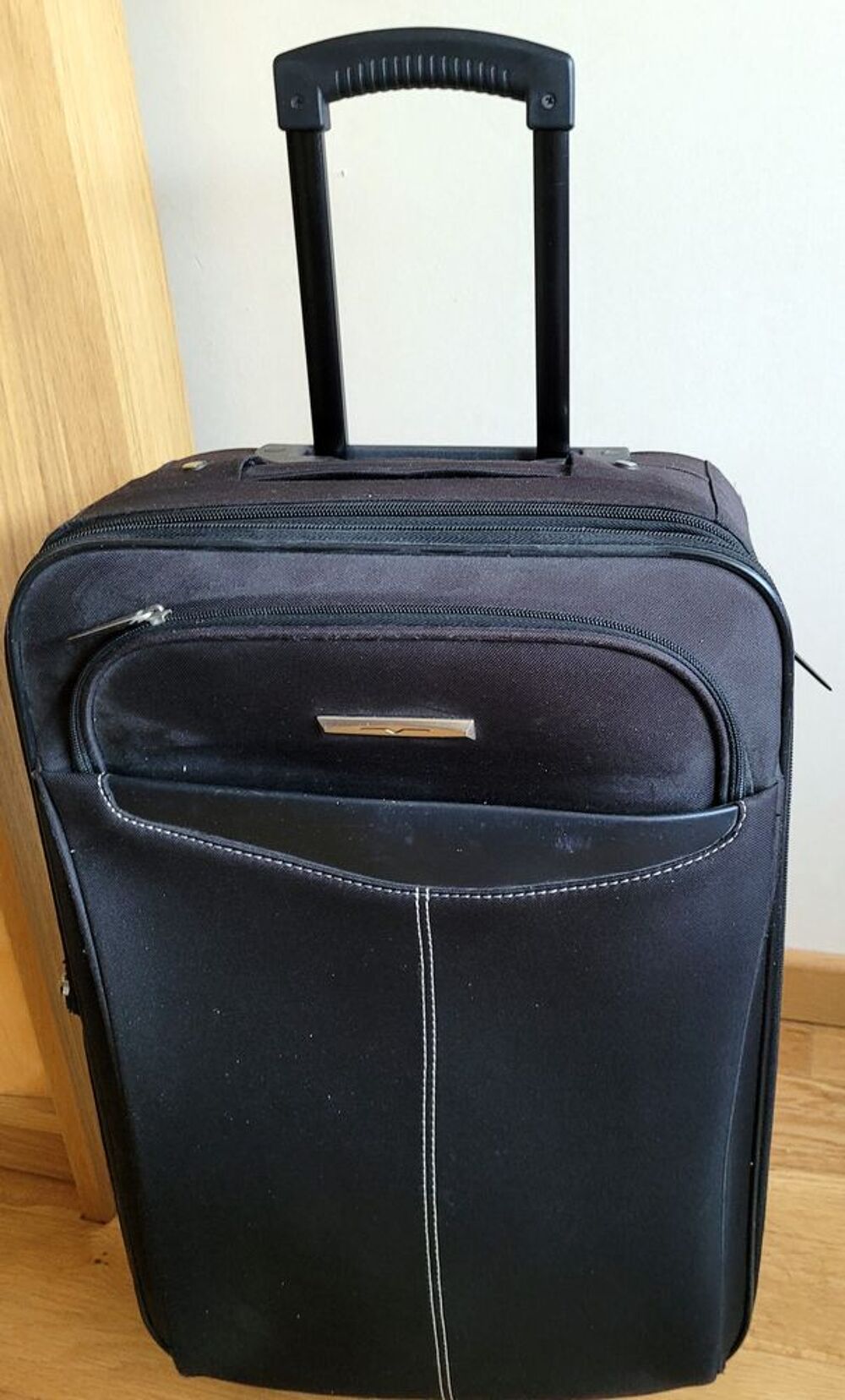 LOT DE DIVERS BAGAGES Maroquinerie