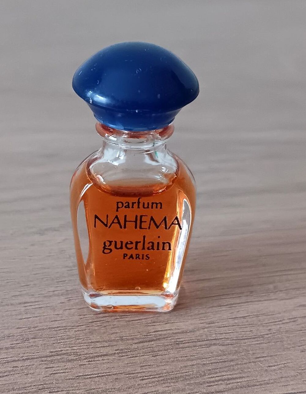 Nahema Guerlain miniature parfum 