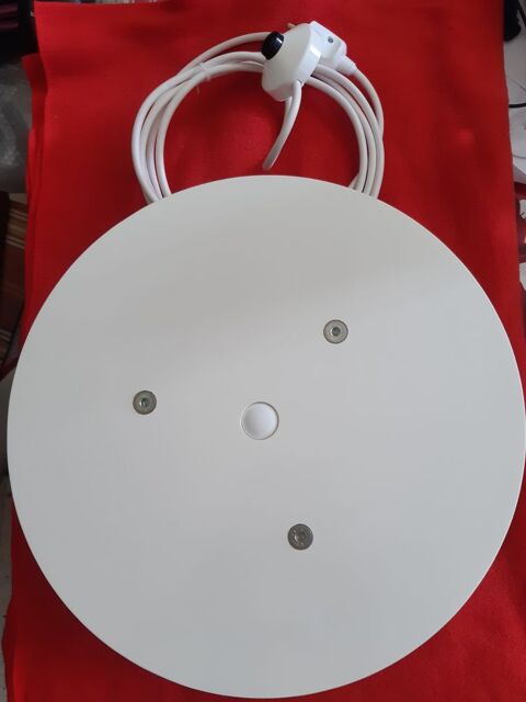Pr�sentoir plateau tournant motoris� diam�tre 35 cm - NEUF 24 Avion (62)
