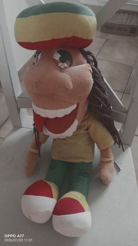 Jeux et jouets pour enfants 
Poup�e Barbie 1 Verneuil-sur-Avre (27)