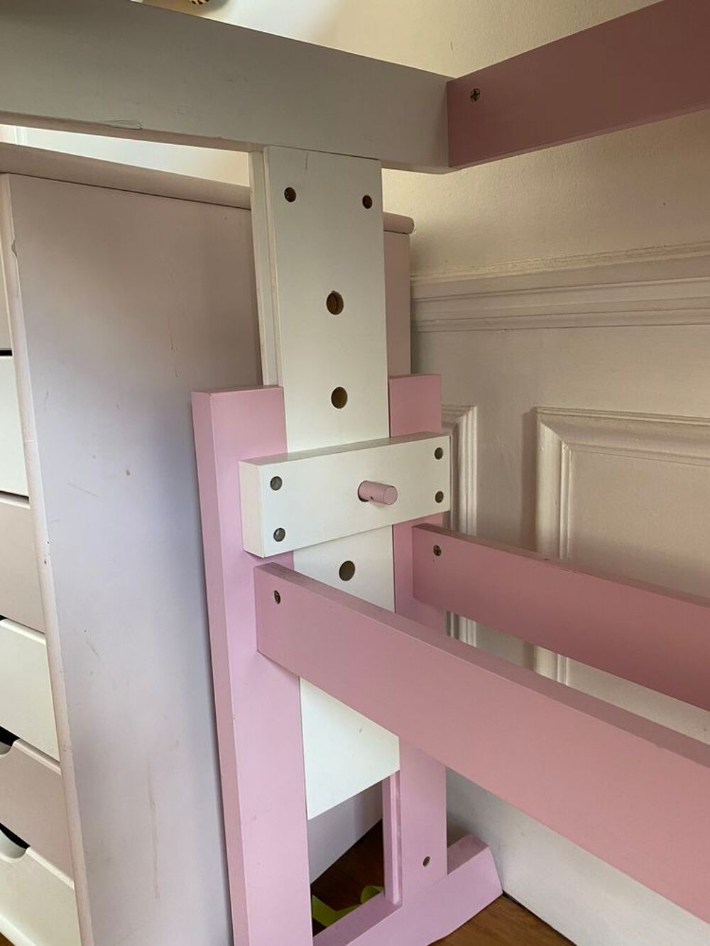 Bureau (fille ) r&eacute;glable Meubles