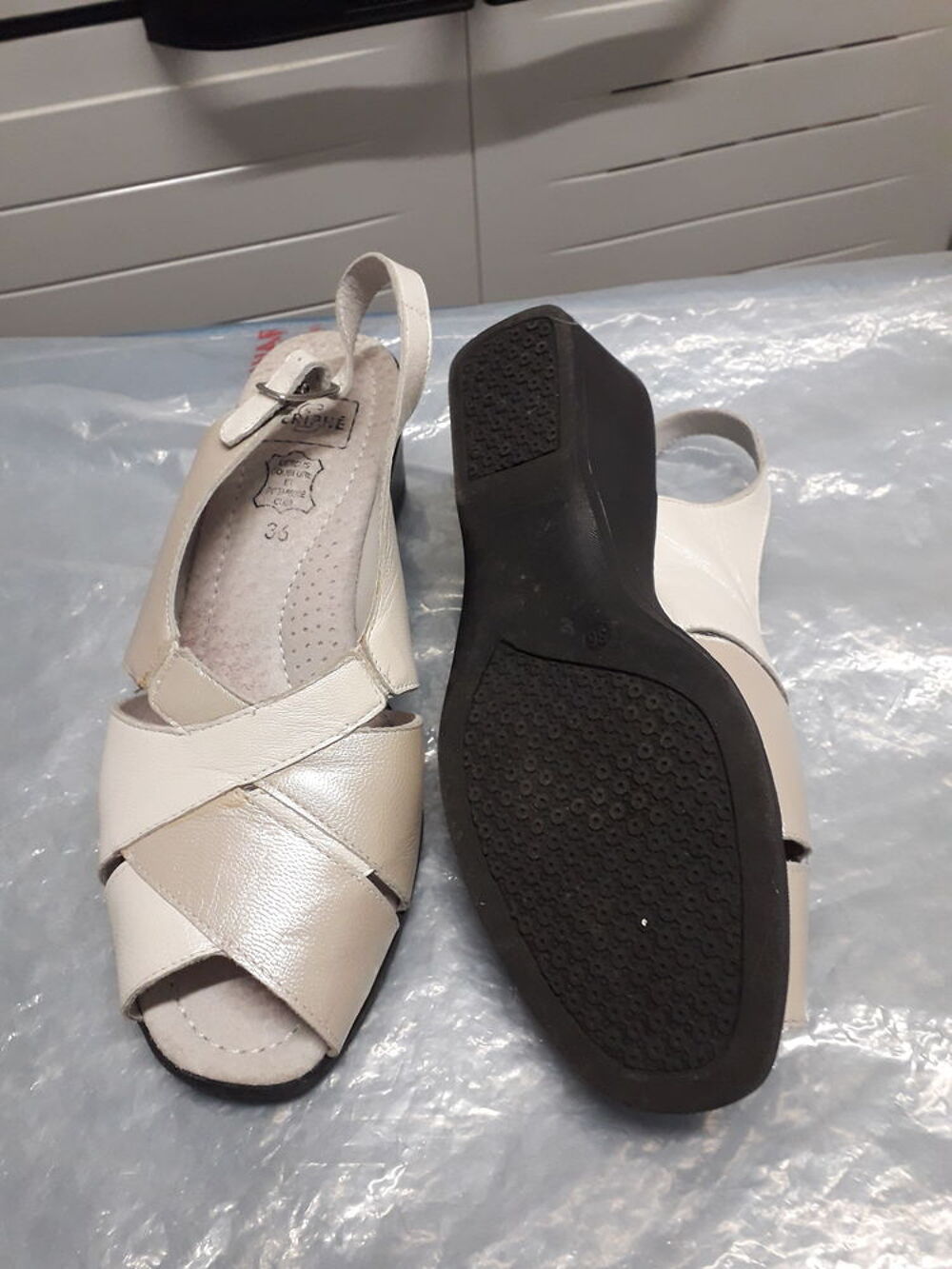 PAIRE ESCARPINS 36 Chaussures
