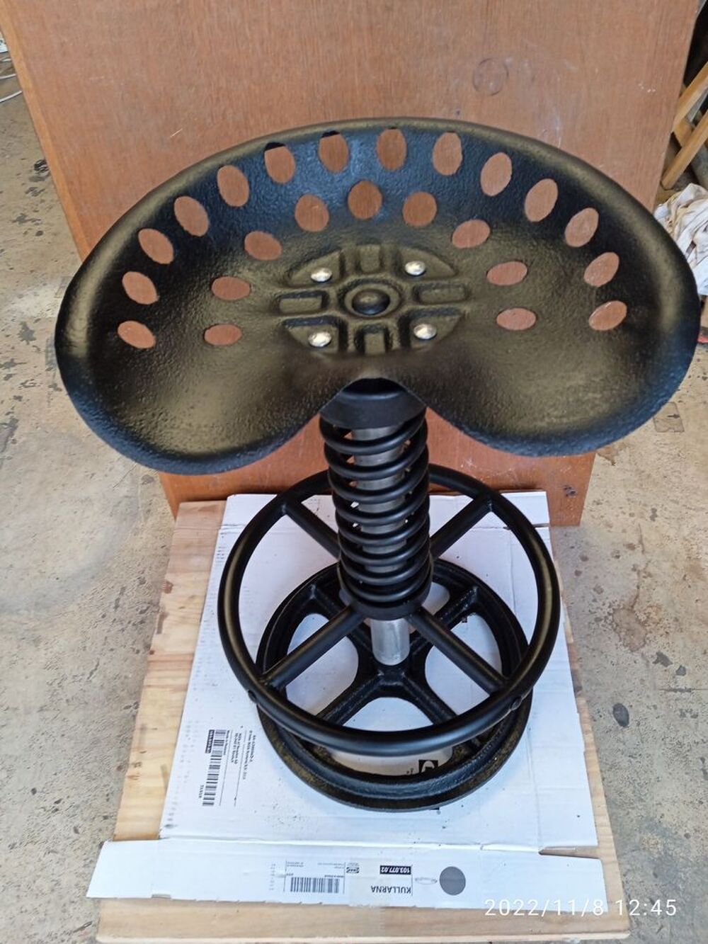 TABOURET DE BAR Meubles