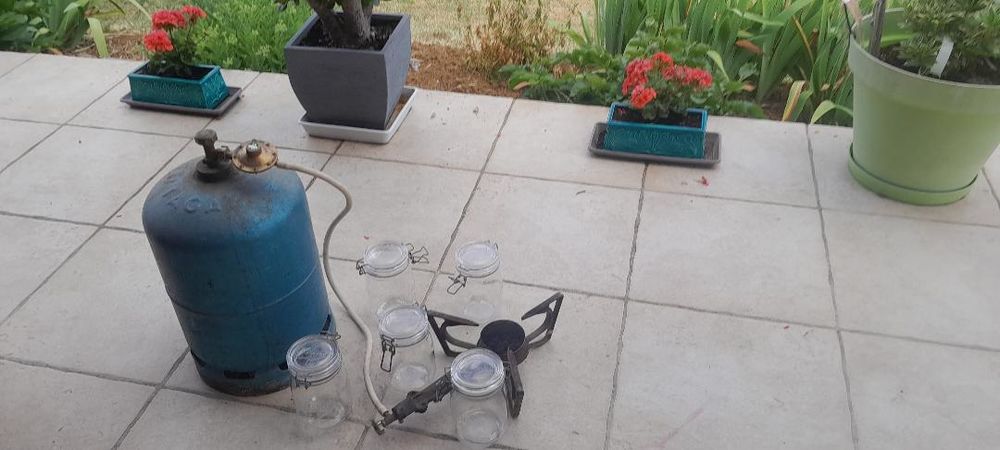 ensemble complet pour effectuer les conserves Jardin