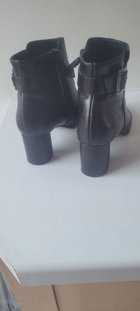 BOTTES  cuir noir, ELISABETH STUART 37 25 Boulogne-Billancourt (92)