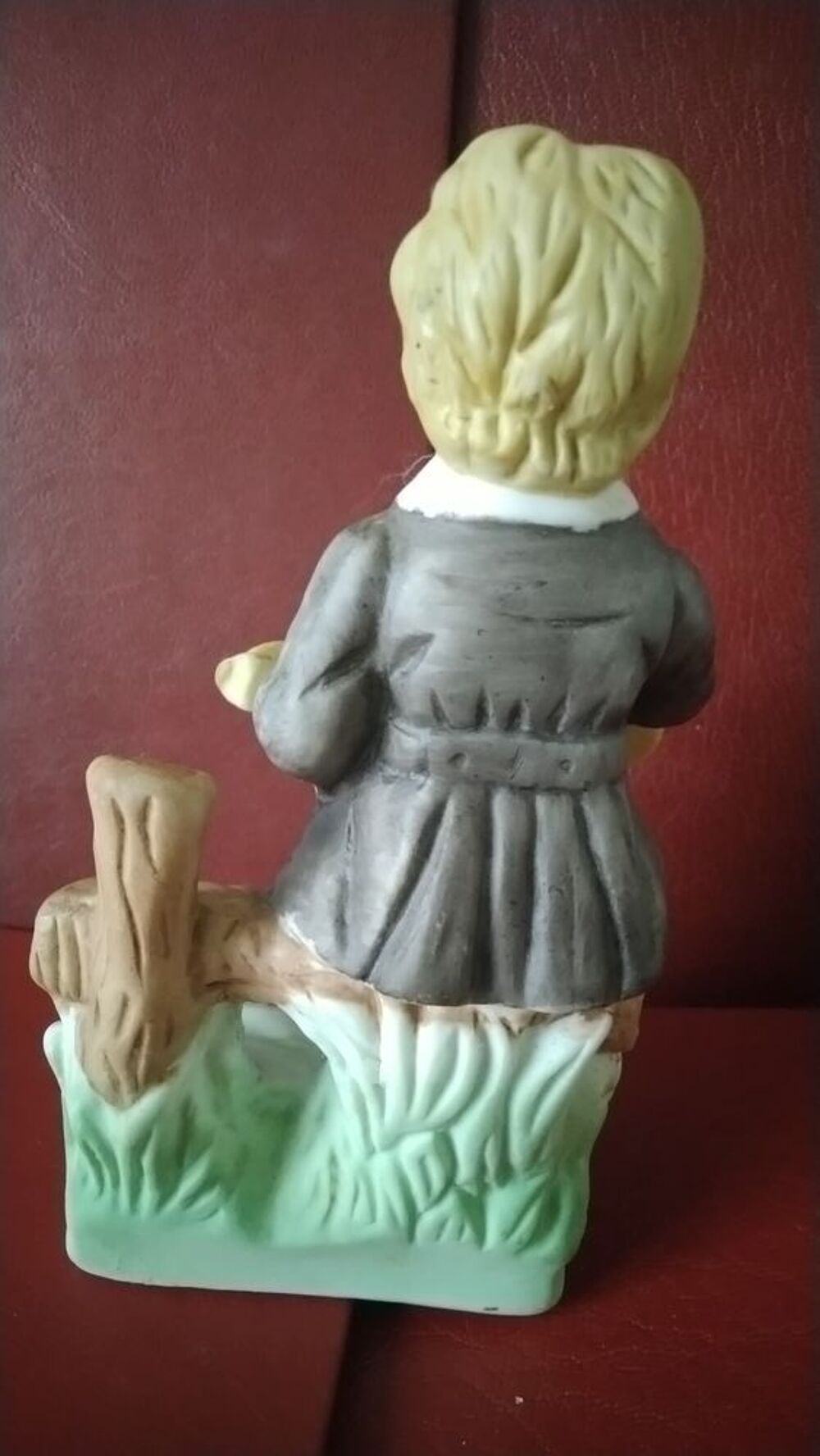 Figurine gar&ccedil;on porcelaine Dcoration