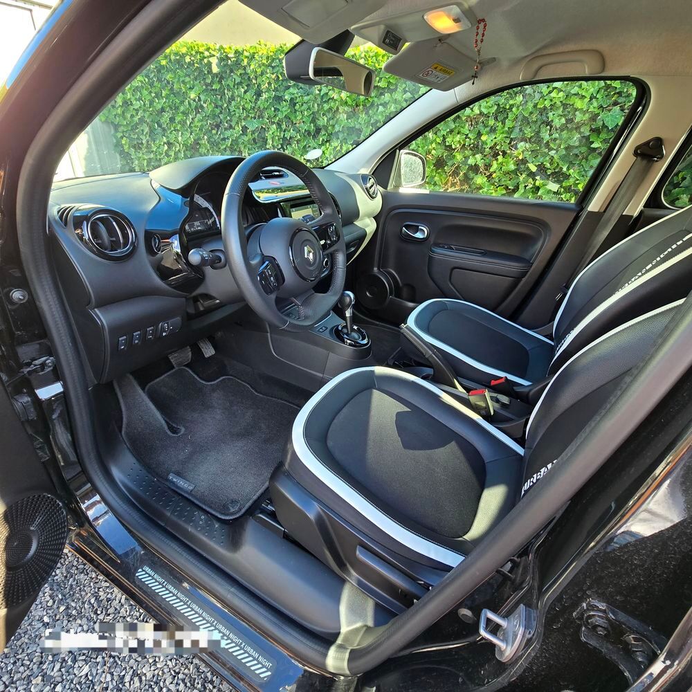 Twingo III Achat Int&eacute;gral - 21 Urban Night 2022 occasion 62590 Oignies