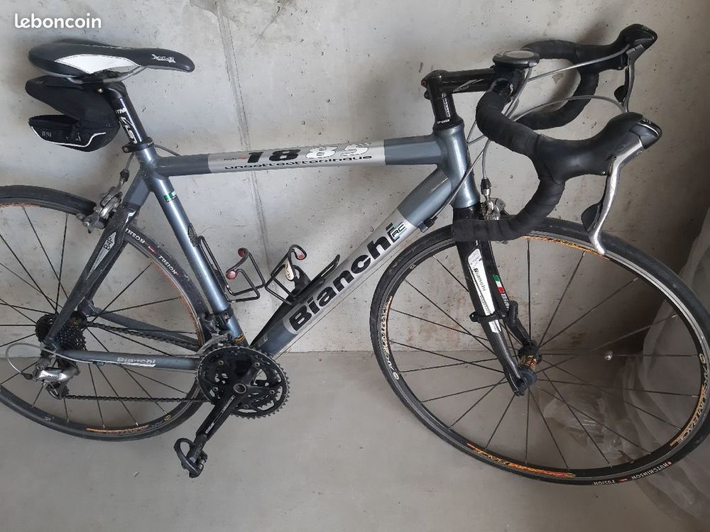 V&eacute;lo de route Bianchi Vélos
