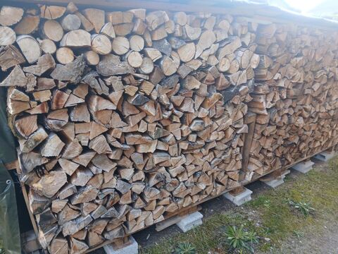 bois de chauffage sec � THONON LES BAINS, b�ches 50 cm. 80 Thonon-les-Bains (74)