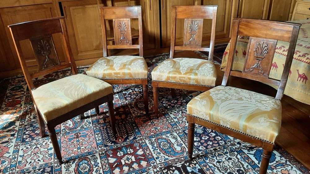 4 chaises anciennes Meubles