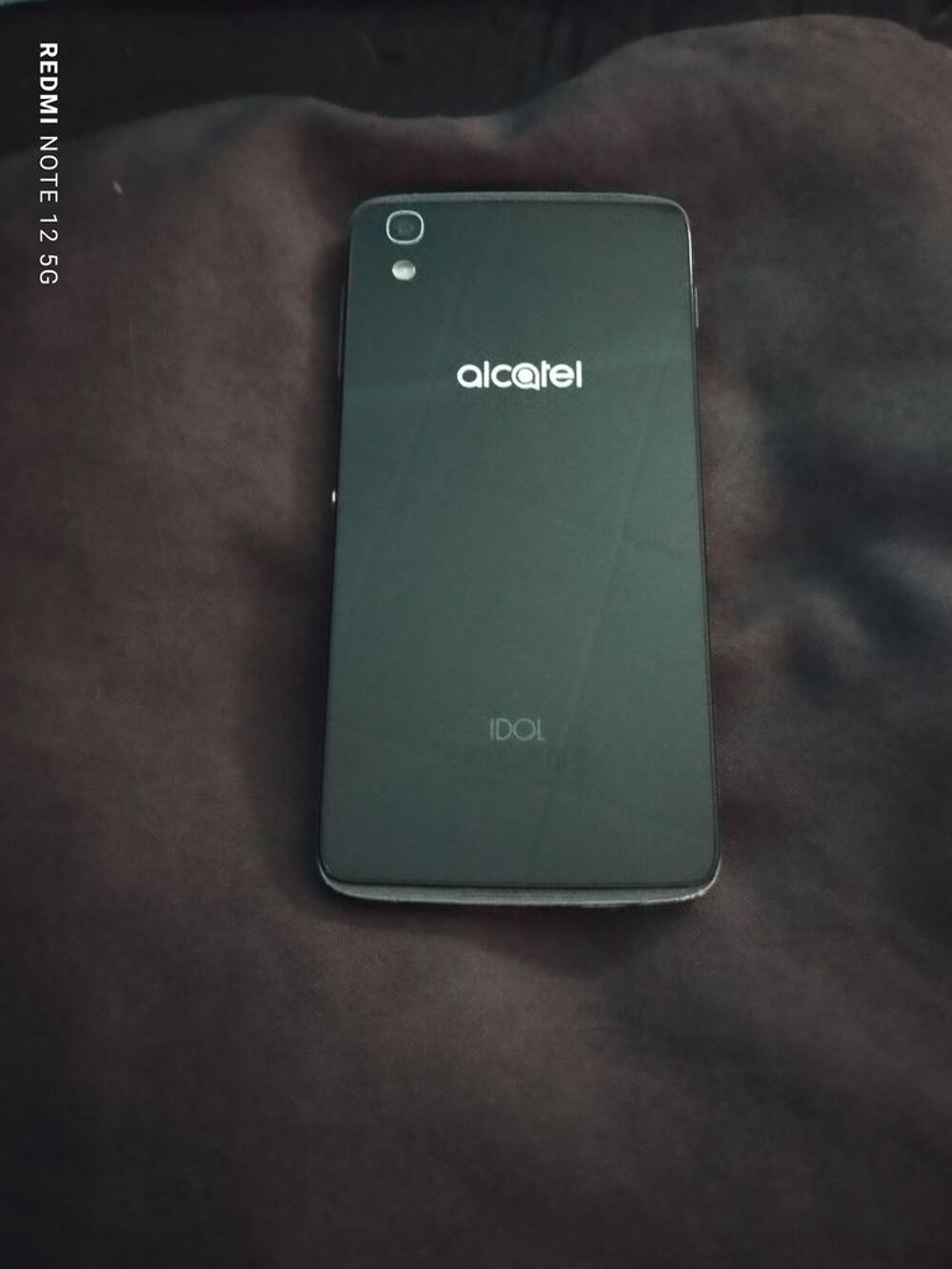 Alcatel Idol 4 mod&egrave;le 6055p + Casque VR (Virtuel) Téléphones et tablettes