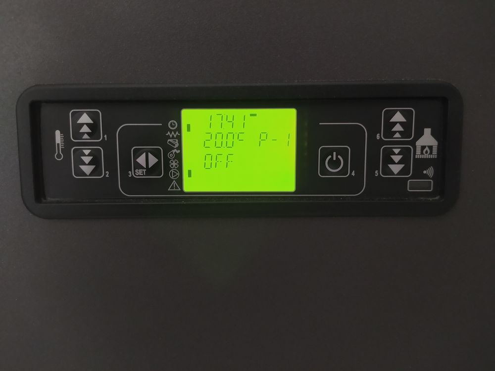Po&ecirc;le &agrave; granul&eacute; de marque CADEL Electroménager