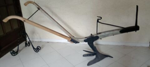 Charrue en Bois 50 Caissargues (30)