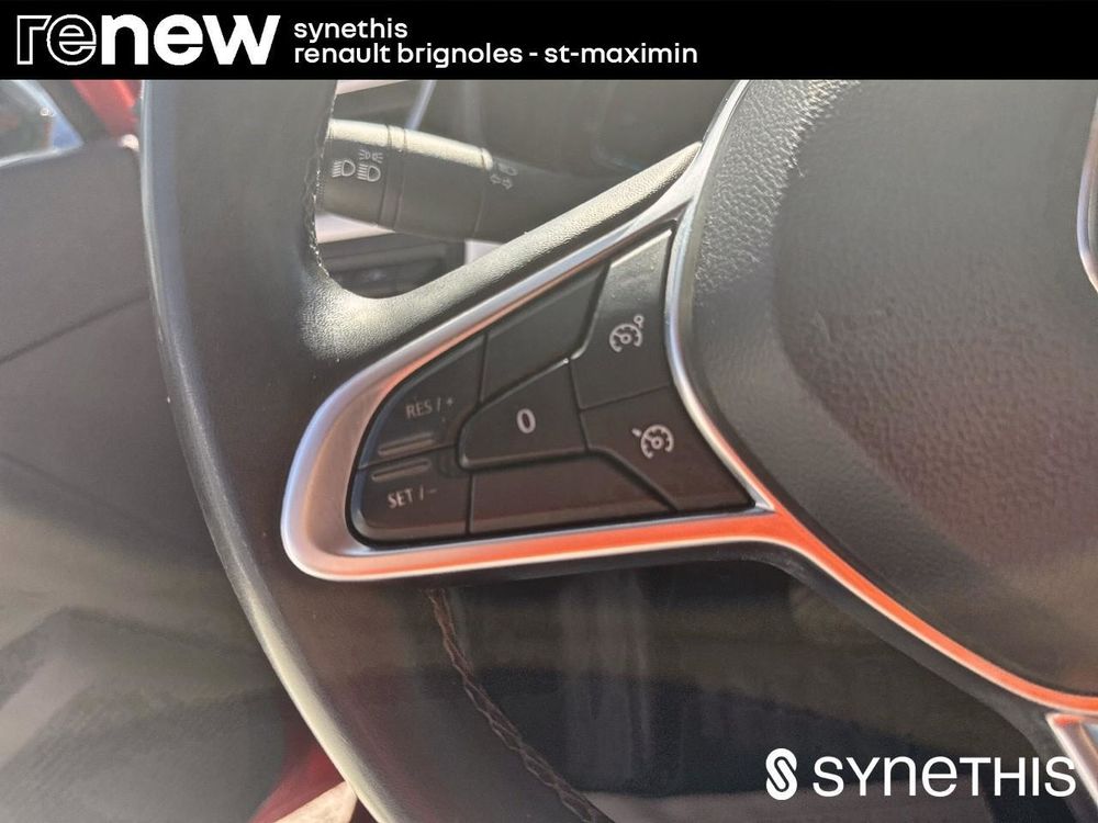 Clio V Clio E-Tech full hybrid 145 Evolution 2022 occasion 83170 Brignoles