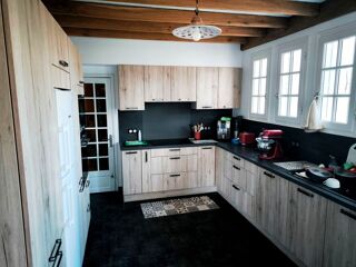  Maison � vendre 8 pi�ces 246 m�