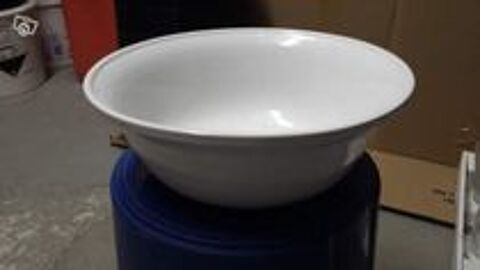 Plat rond en grès blanc 3 Mérignies (59)