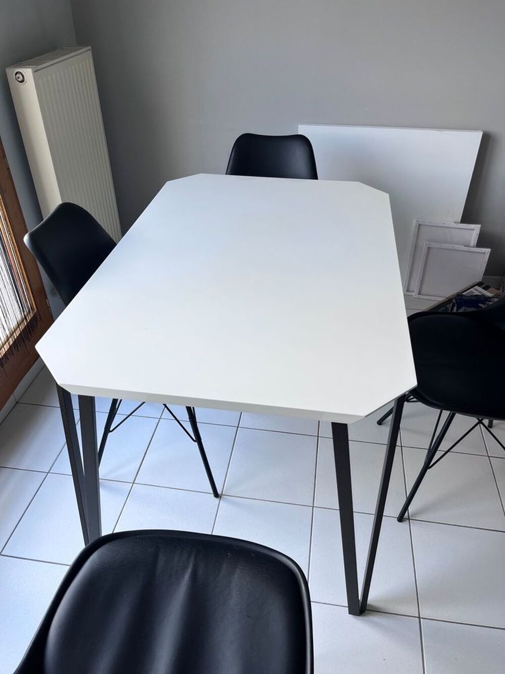 Table de cuisine &amp; chaise Meubles
