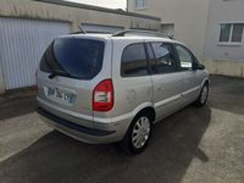 Zafira 2.2 DTI - 125 Disneyland 2004 occasion 36000 Ch&acirc;teauroux