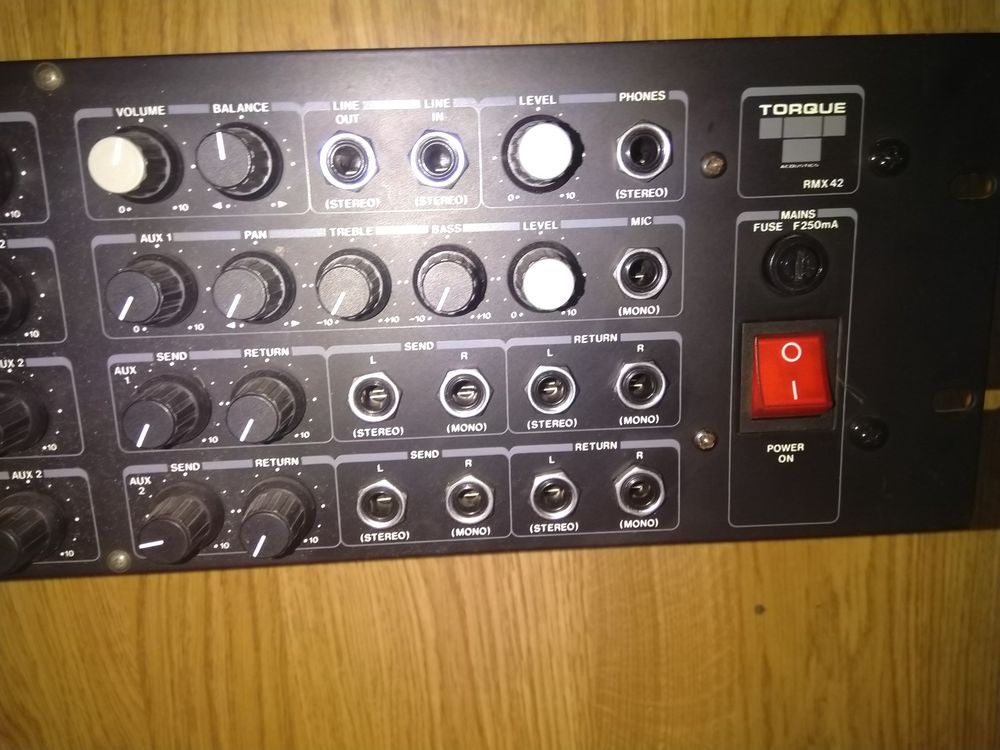 Table de mixage claviers Instruments de musique